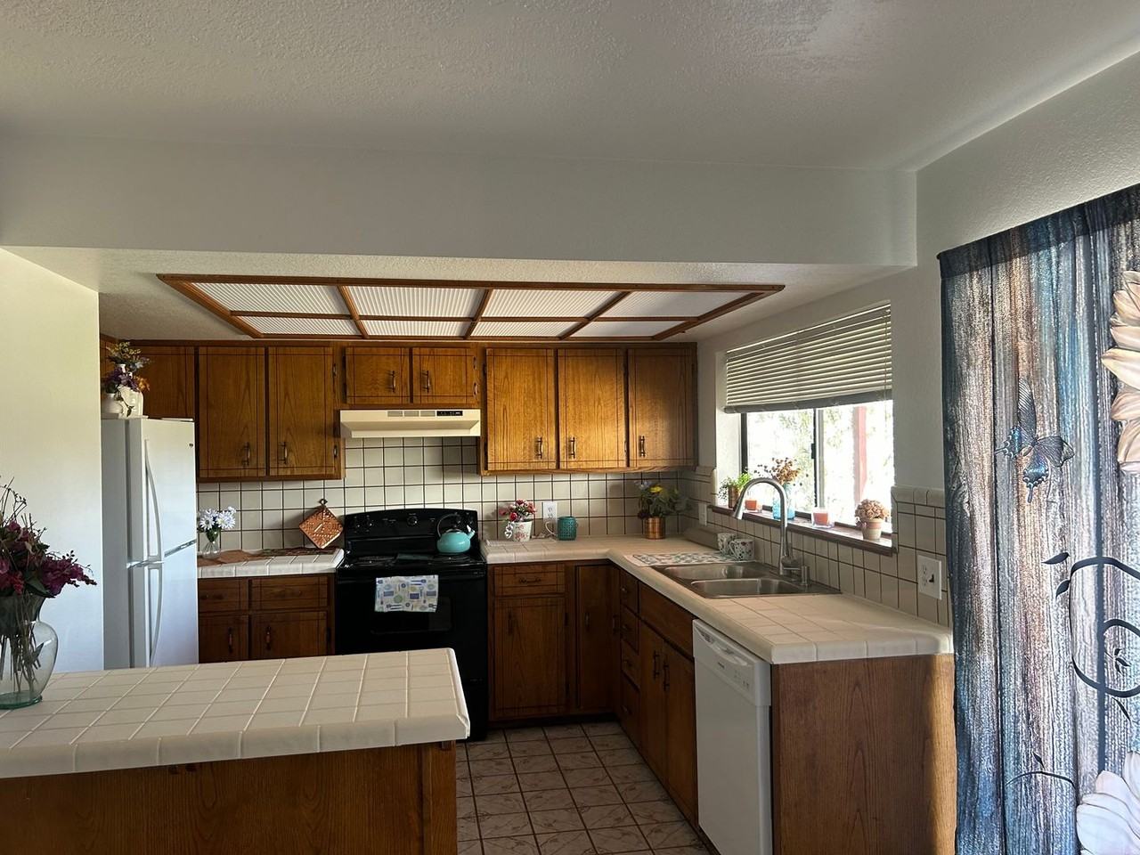 1206 E County 14th St - Photo 6 of 12