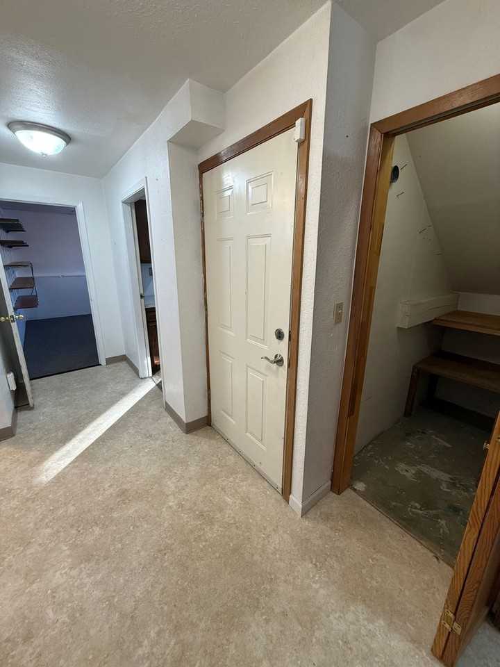 524 N Klevin St - Photo 5 of 14