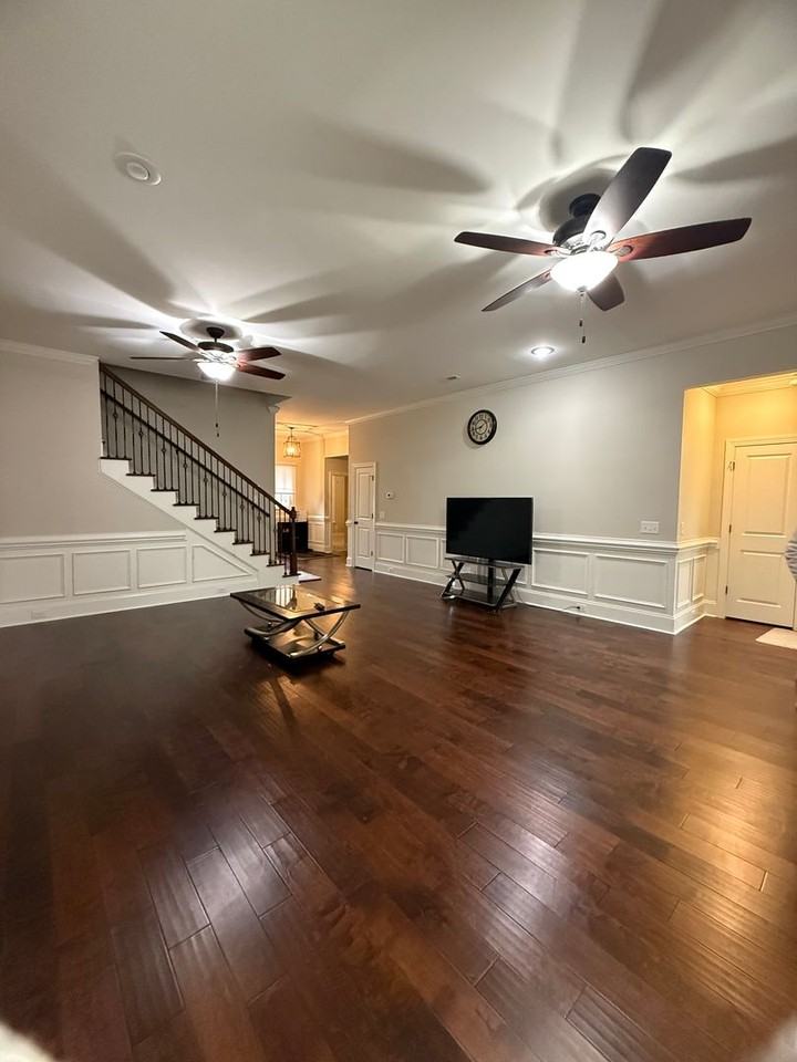 3209 Strada Rosa - Photo 4 of 18