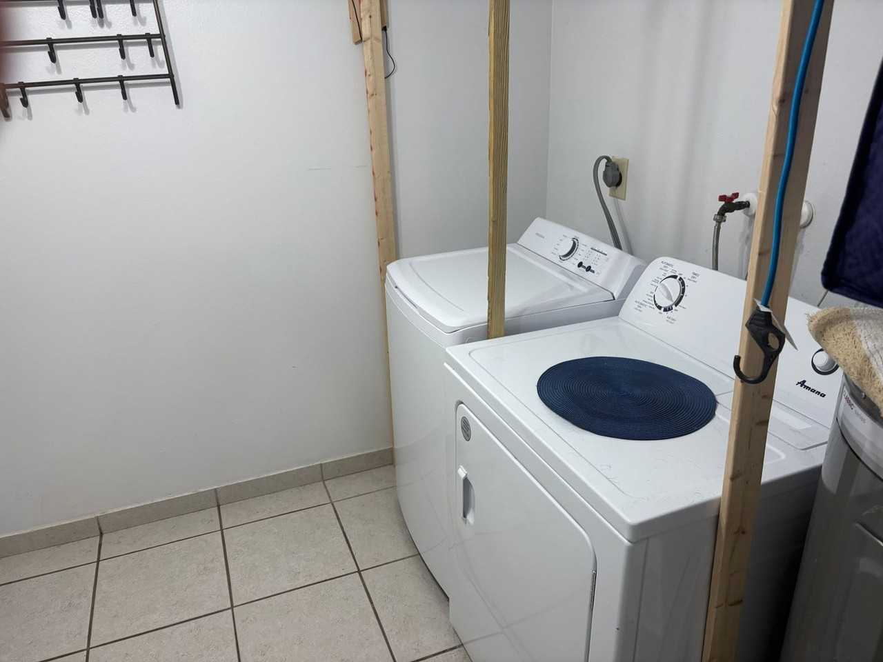 4112 4112 St Cir W - Photo 2 of 13