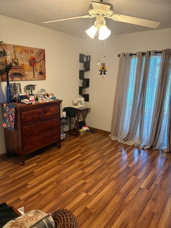 4112 4112 St Cir W - Photo 5 of 13