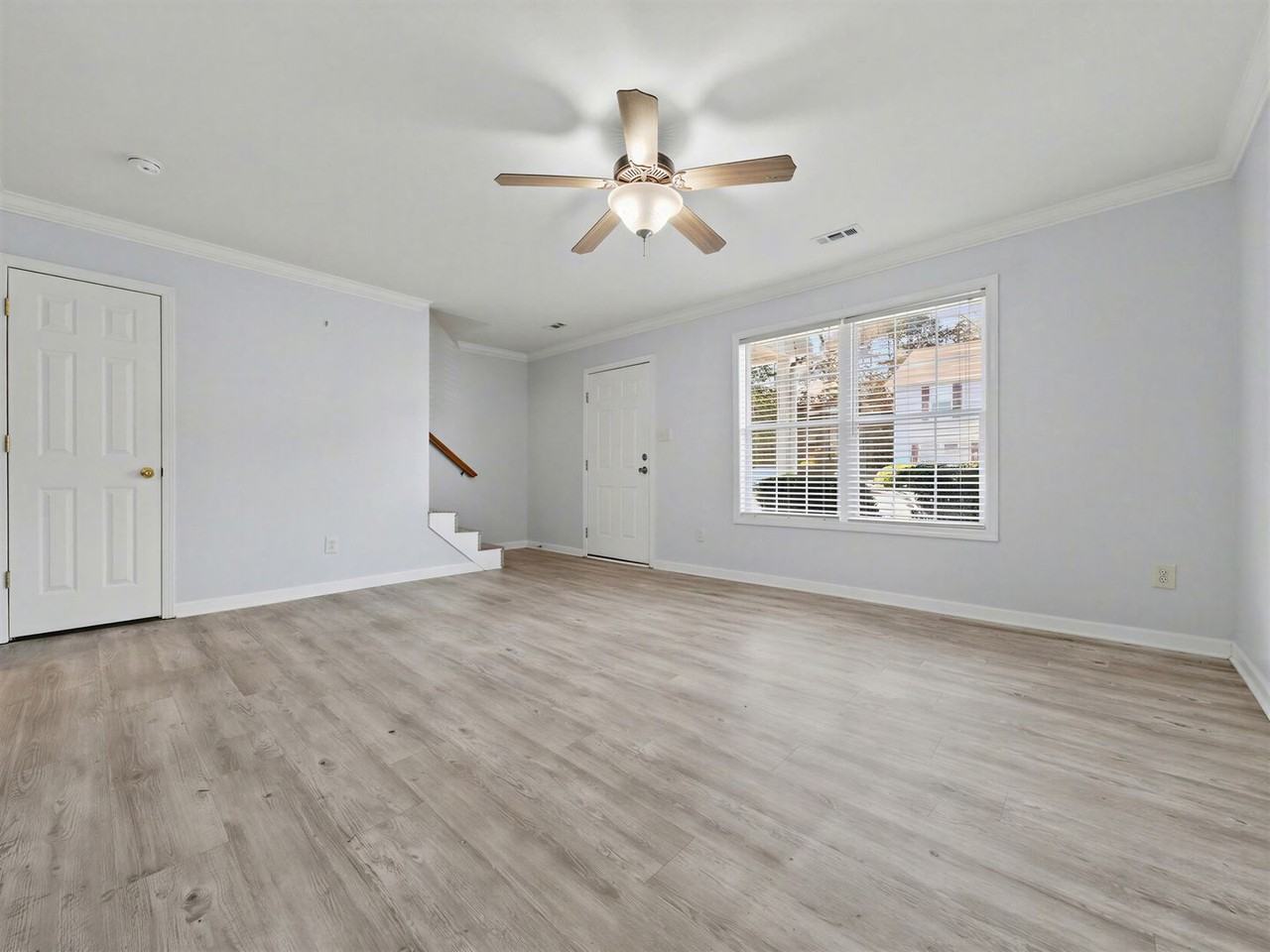 908 Micro Way - Photo 6 of 24