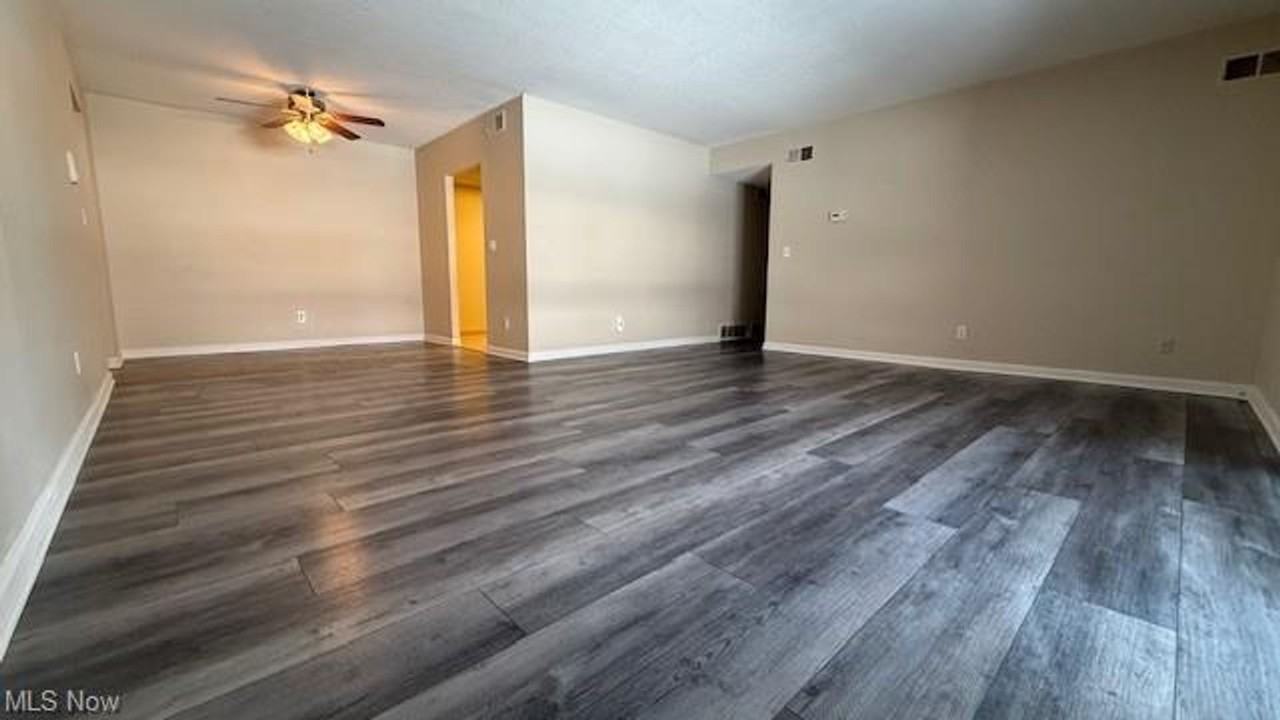 1263 Lost Nation Rd #22 - Photo 3 of 29