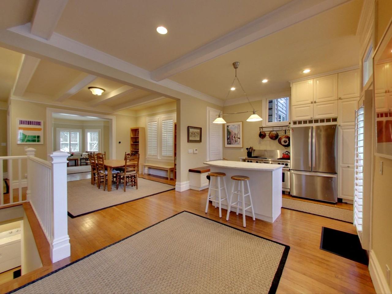 232 San Carlos St - Photo 2 of 18