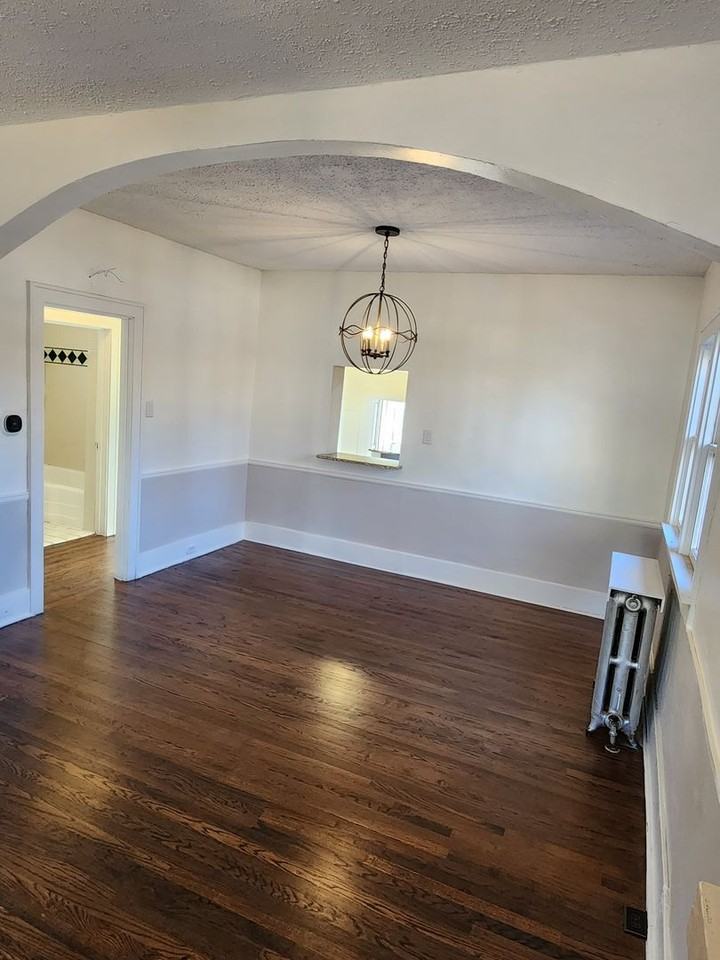 801 S Emerson St - Photo 6 of 23