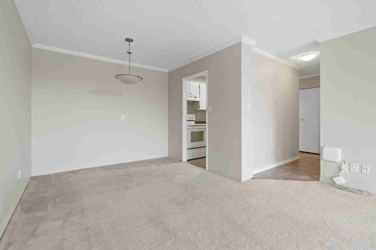 9320 Parksville Drive #5xx - Photo 7 of 22