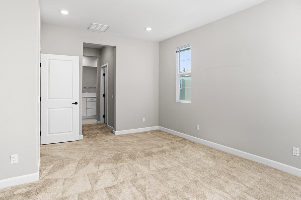 1219 Sunrise Vw #101 - Photo 4 of 35