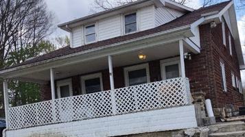 featured image of 310 E Marshall St #312