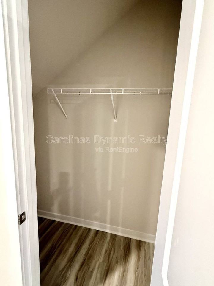 12027 Zazu Way - Photo 3 of 10