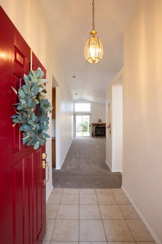 767 Raven Dr - Photo 5 of 48