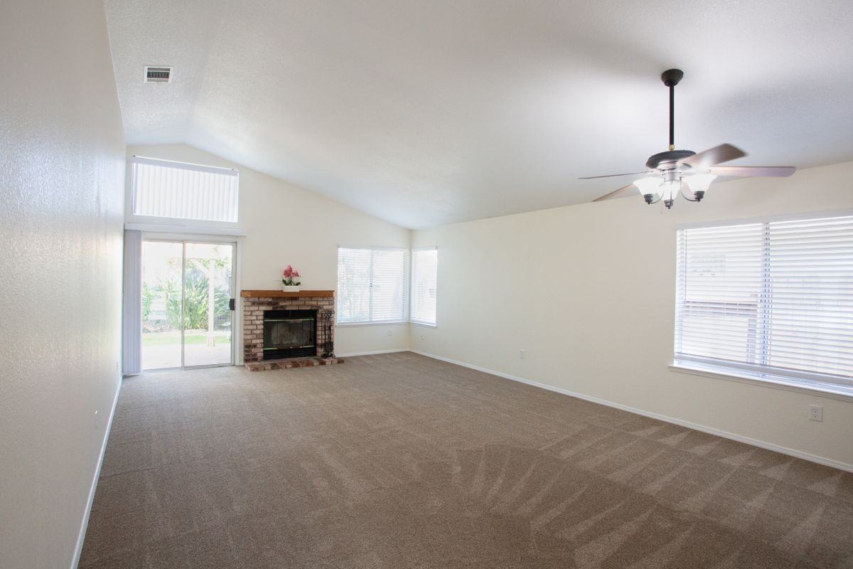 767 Raven Dr - Photo 7 of 48