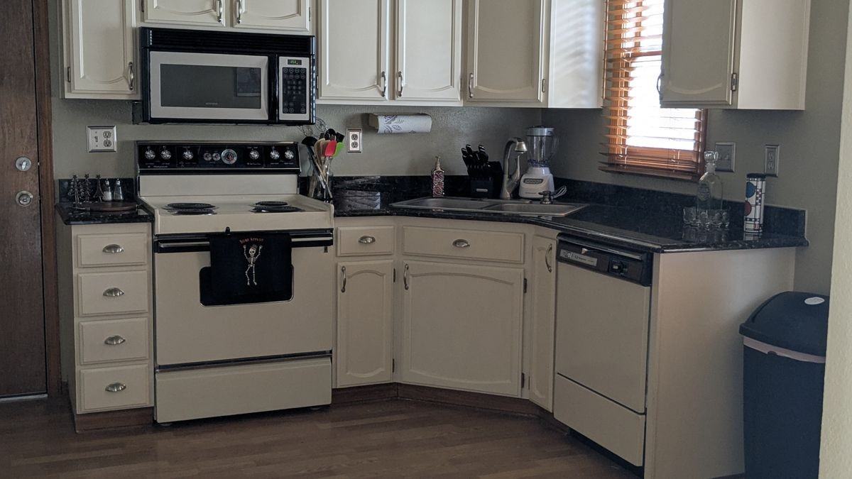 16783 E Hialeah Ave - Photo 4 of 13