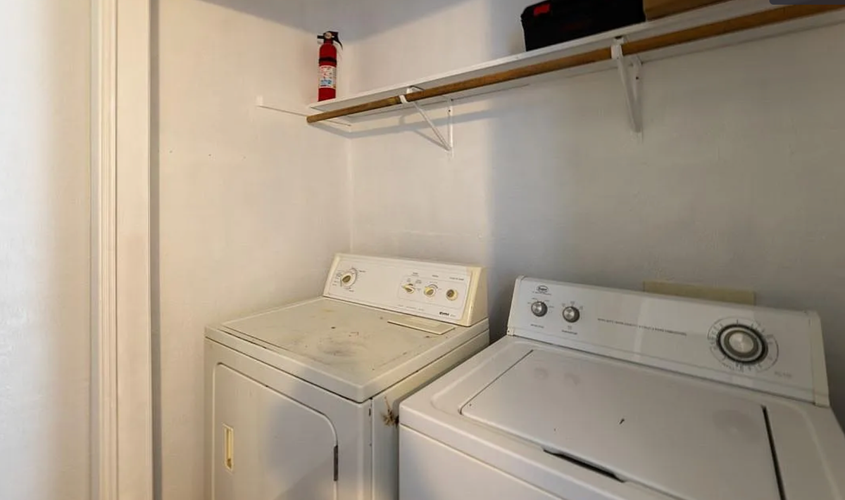 704 Edgemore Dr - Photo 4 of 28