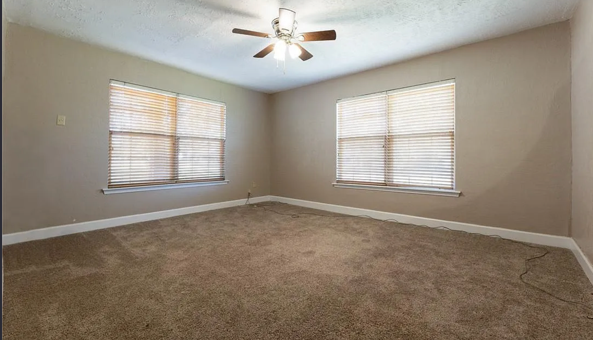 704 Edgemore Dr - Photo 6 of 28