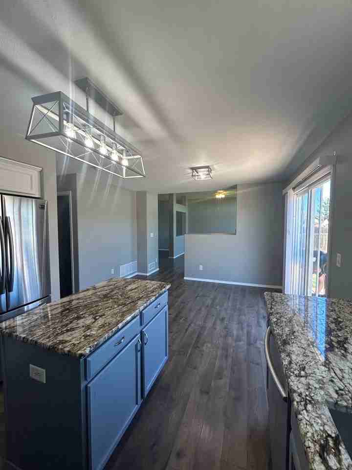 3595 Heather Glen Dr - Photo 3 of 24