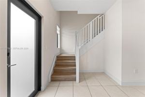 featured image of 4546 Northwest 83rd Avenue