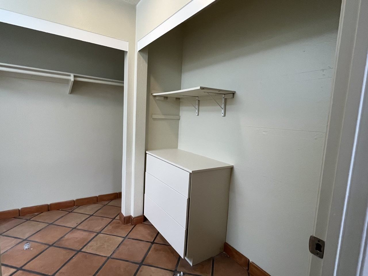 7948 Mission Center Ct #J - Photo 3 of 16