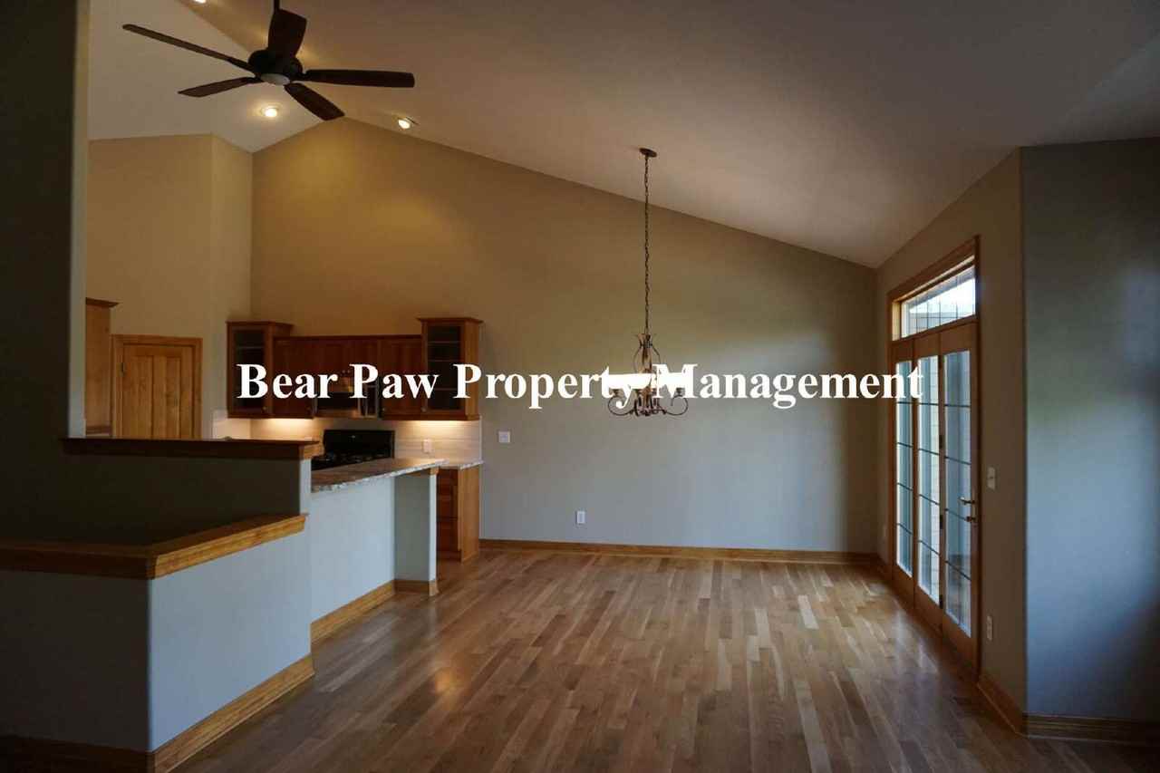 1234 Red Lodge Dr - Photo 5 of 20