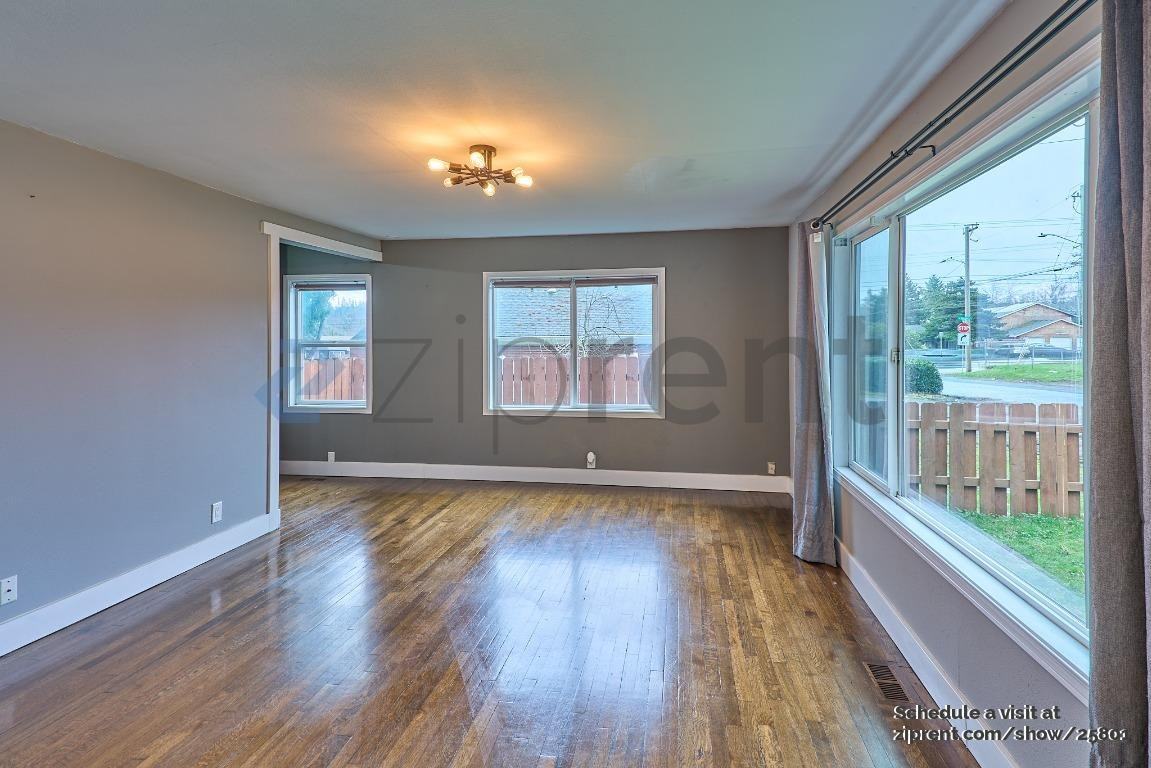 2418 Se 141st Ave - Photo 5 of 25