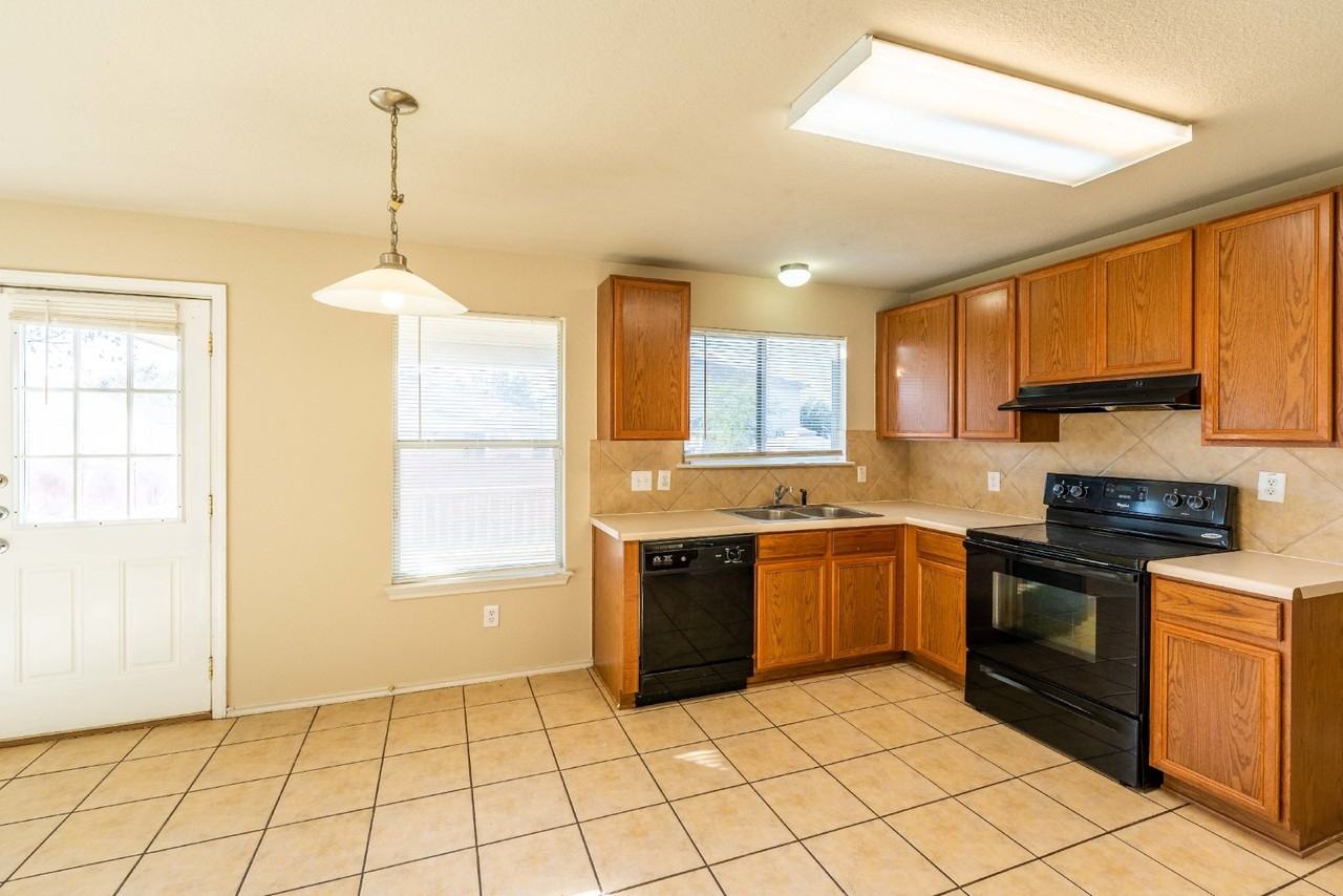 4919 Celtic Cor - Photo 5 of 25