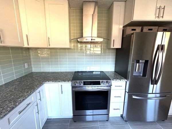 4308 Lonas Dr - Photo 7 of 21