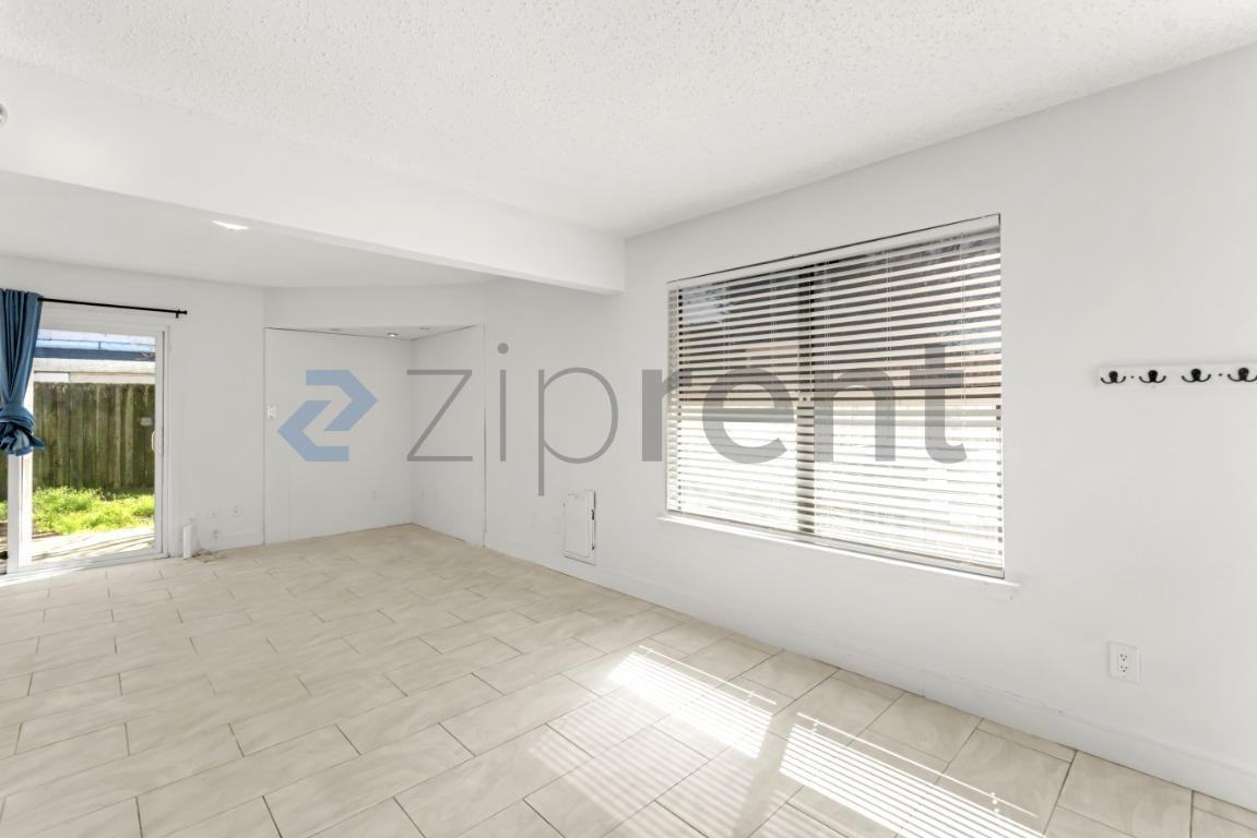 182 Bent Arrow Dr - Photo 6 of 46