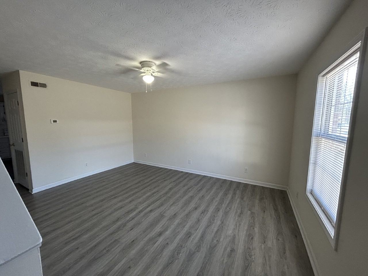 1322 Autumn Ave #B4 - Photo 6 of 12