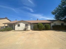 featured image of 7407 Waco Ave