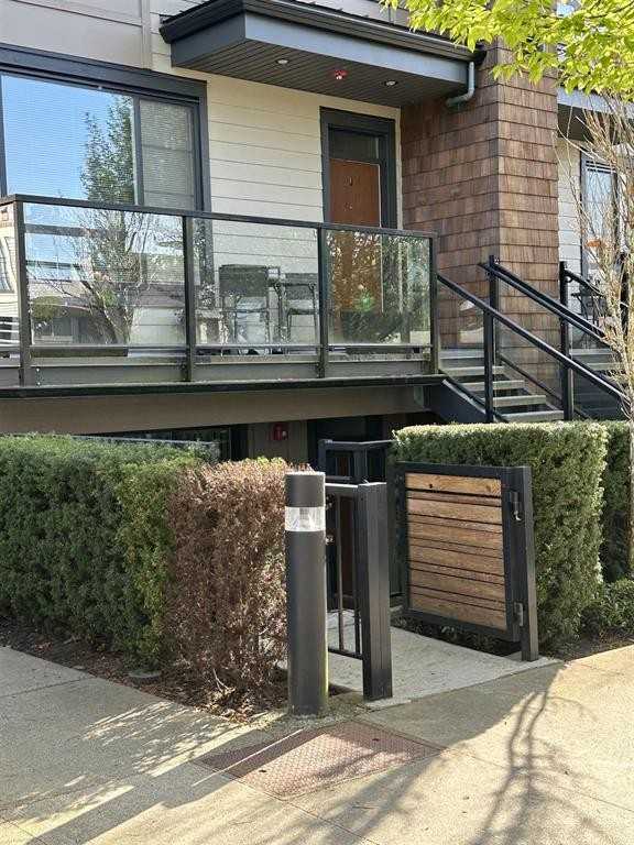 3728 Thurston St - Photo 6 of 10