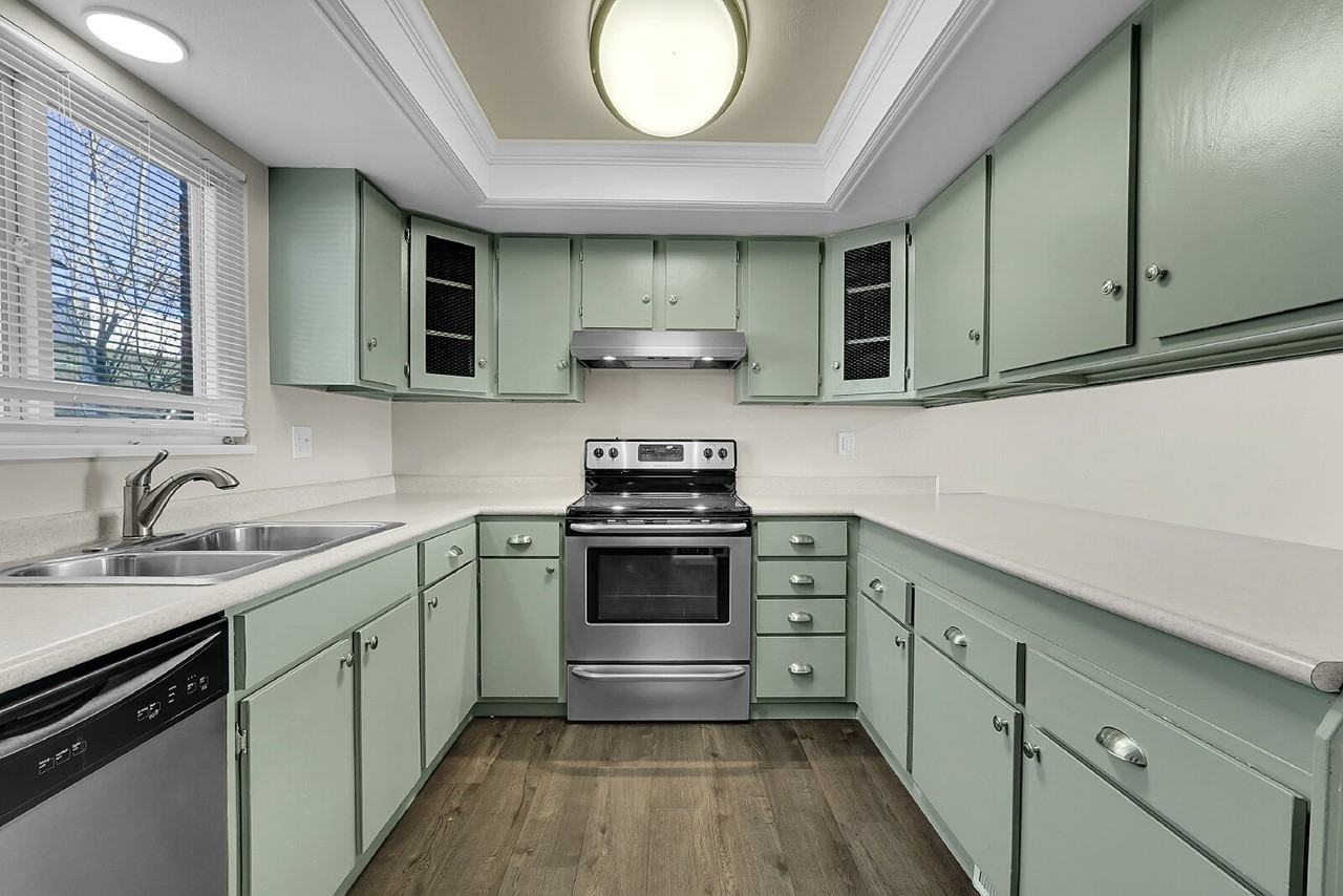 1116 Cree Dr - Photo 7 of 30