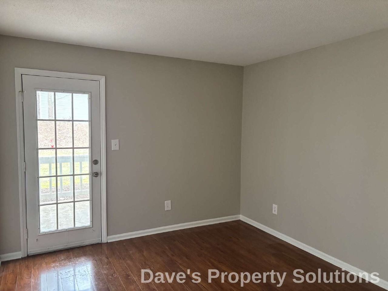 617 Balfour Rd - Photo 4 of 10