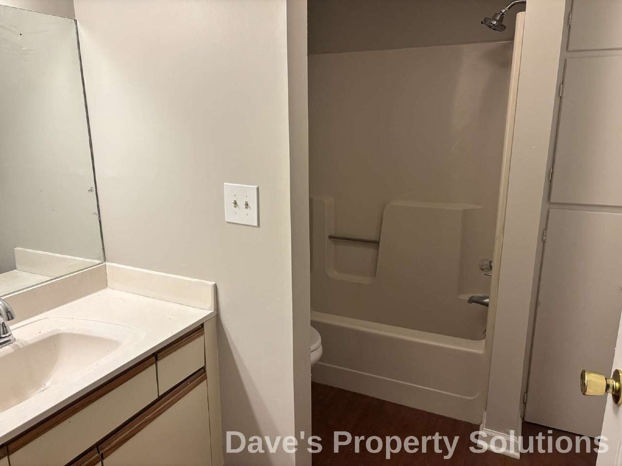 617 Balfour Rd - Photo 5 of 10