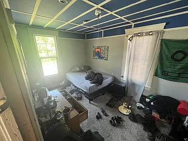 1628 Lincoln St - Photo 5 of 13