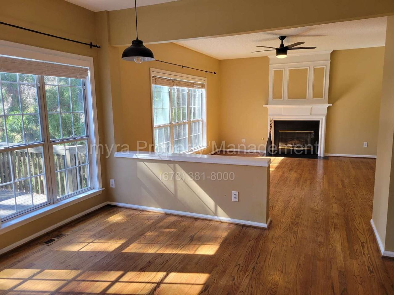 3925 Barberry Ct - Photo 4 of 25