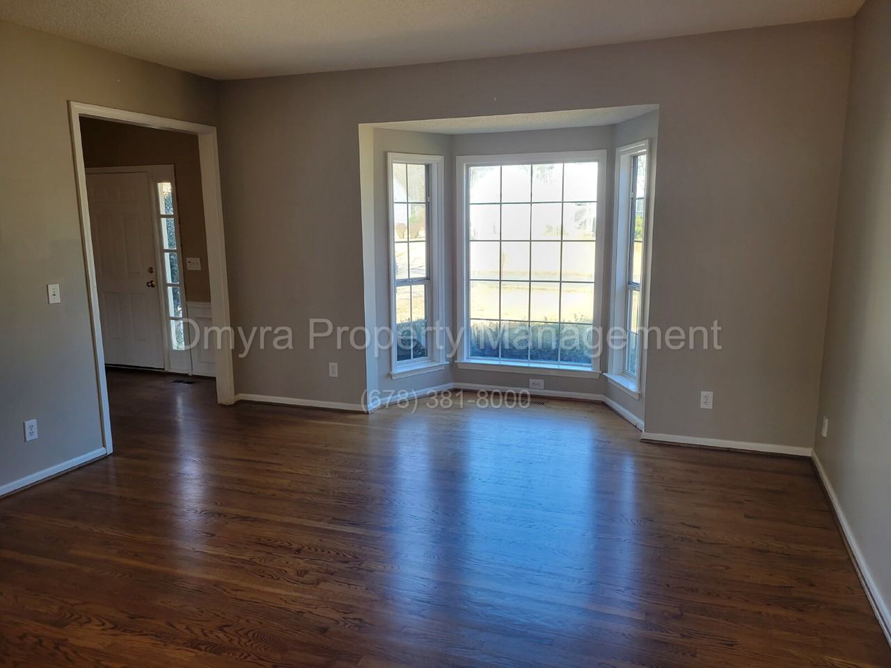 3925 Barberry Ct - Photo 7 of 25