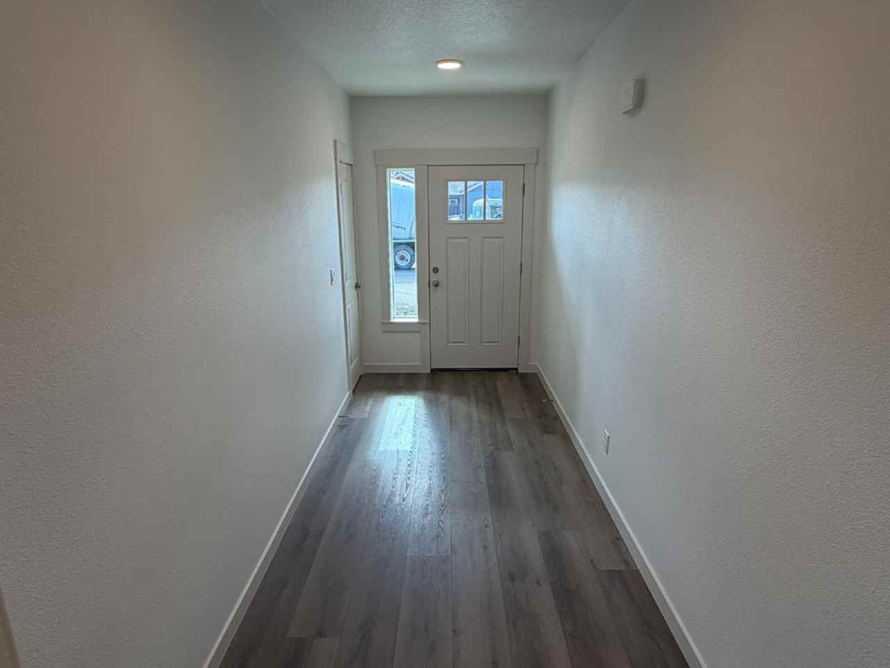 5190 Holly St - Photo 3 of 35