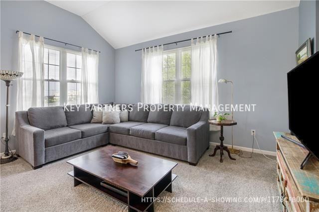 7651 W 158th Ter - Photo 4 of 23