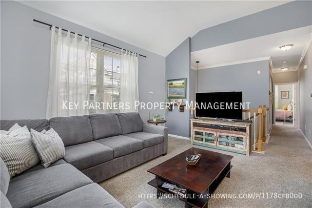 7651 W 158th Ter - Photo 5 of 23