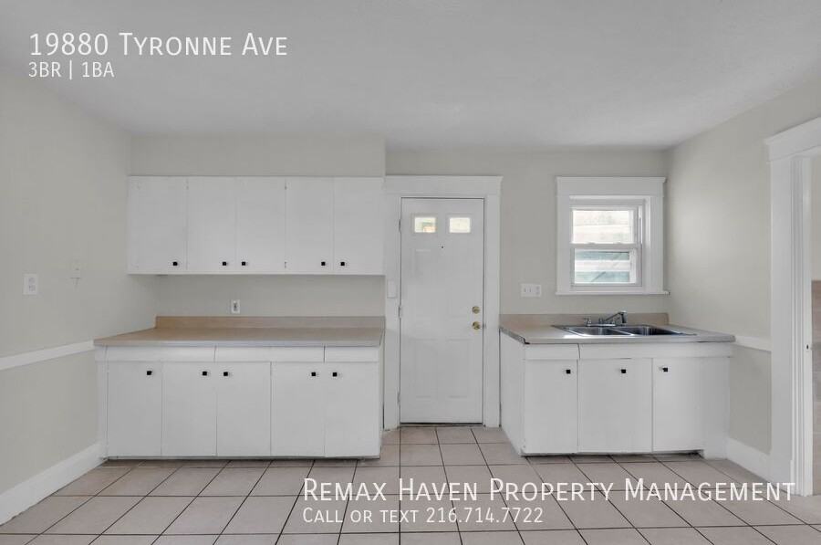 19880 Tyronne Ave - Photo 6 of 25