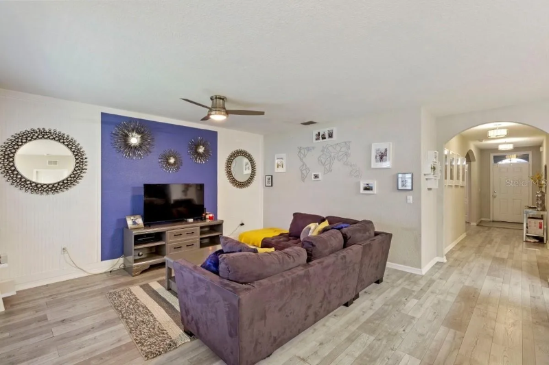 1742 Van Gogh Dr - Photo 5 of 18