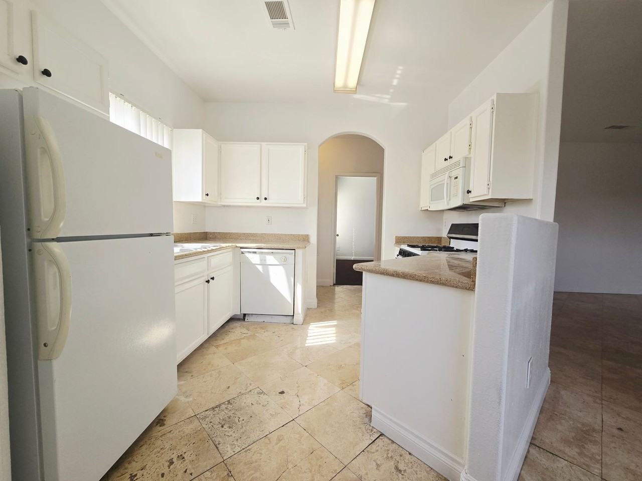 5525 W Flamingo Rd #2028 - Photo 7 of 15