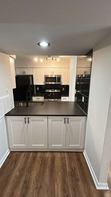 11082 Harrowfield Rd - Photo 3 of 11