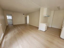 featured image of 13531 Wyandotte St #9