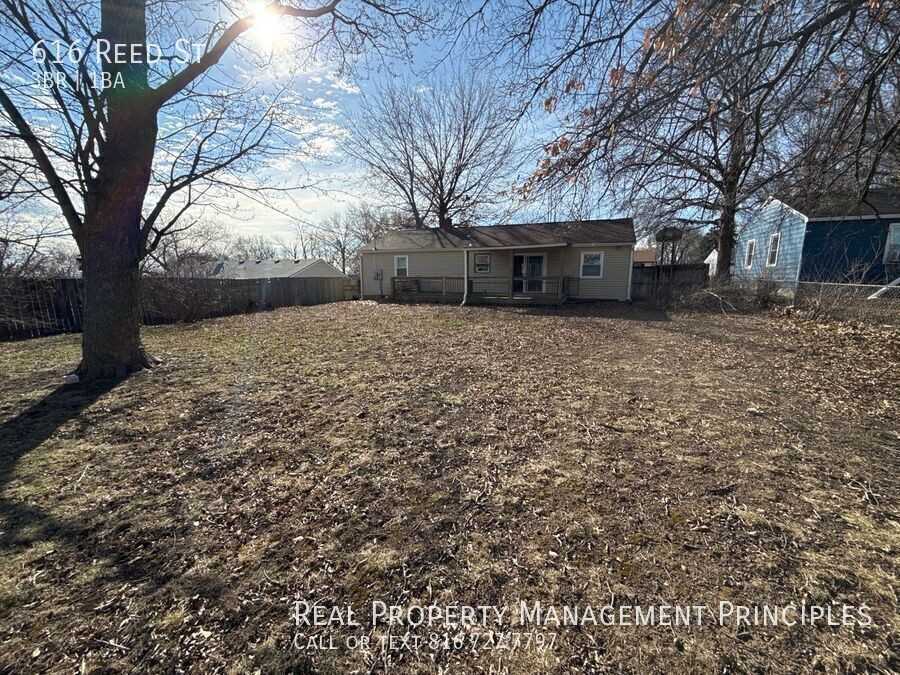 616 Reed St - Photo 4 of 18