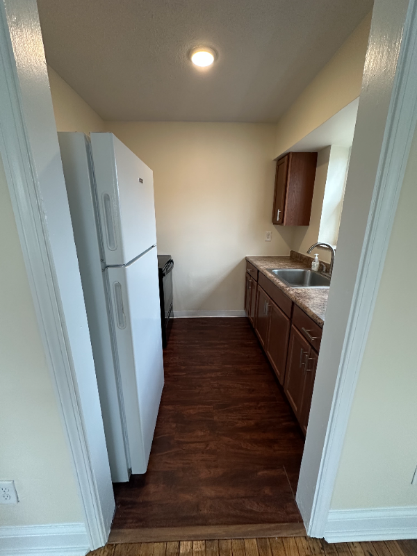 5937 Oakwood Ave #3 - Photo 6 of 16