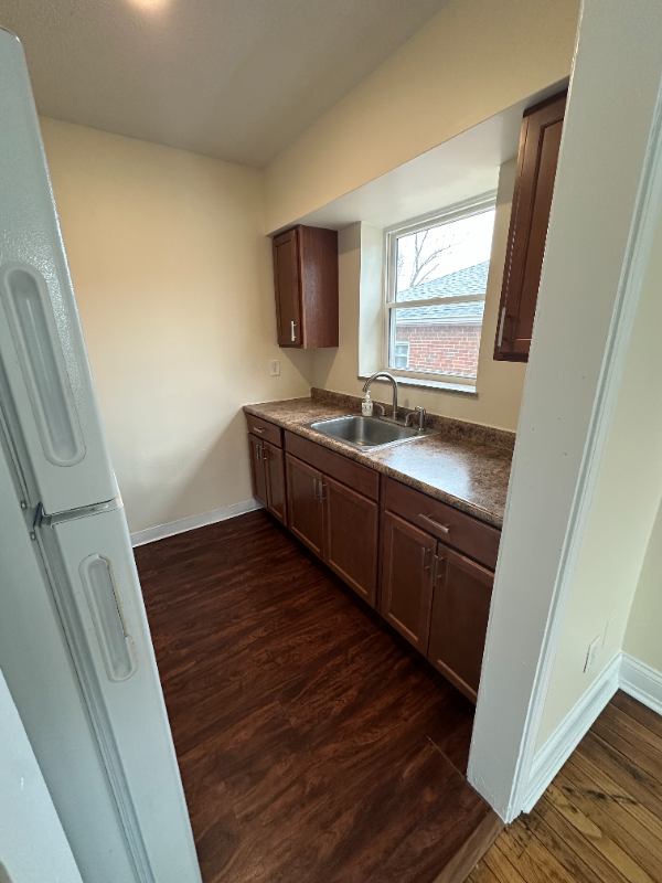 5937 Oakwood Ave #3 - Photo 7 of 16