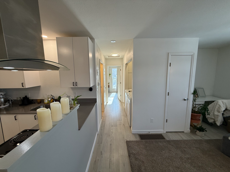 1746 Azalea Dr #4 - Photo 5 of 14