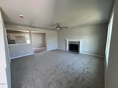 218 Lotus Ave - Photo 6 of 20