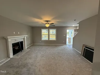 228 Mahogany Way - Photo 3 of 19