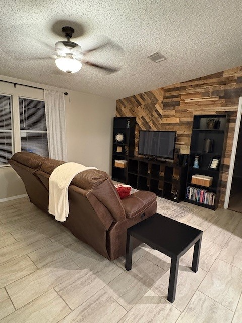 16652 Rialto Dr - Photo 5 of 8